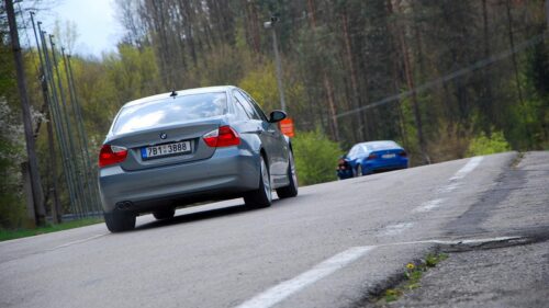 BMW 325i