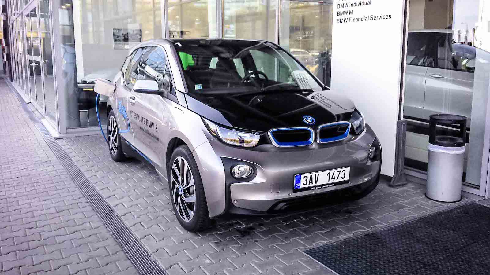 BMW i3