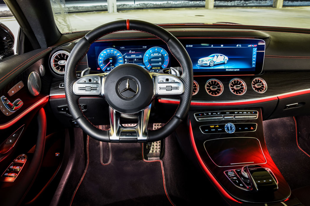 interier Mercedes-AMG E53 Coupe